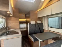 Fahrzeugbild Weinsberg CaraHome 600 DKG Automatik, elektr. Einstieg #8