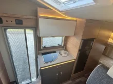 Fahrzeugbild Weinsberg CaraHome 600 DKG Automatik, elektr. Einstieg #10