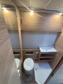 Fahrzeugbild Weinsberg CaraHome 600 DKG Automatik, elektr. Einstieg #11