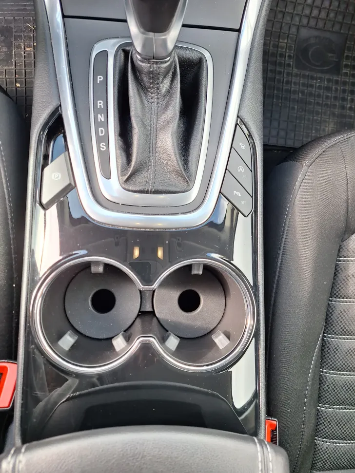 Fahrzeugbild Ford Sonstige Galaxy Allrad 2,0 Eco Blue Titanum #10