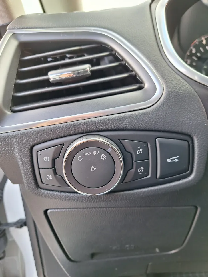 Fahrzeugbild Ford Sonstige Galaxy Allrad 2,0 Eco Blue Titanum #18