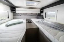 Fahrzeugbild Forster Coupe FT669EBN Travel Line+Winter Pack+Hubbett #4