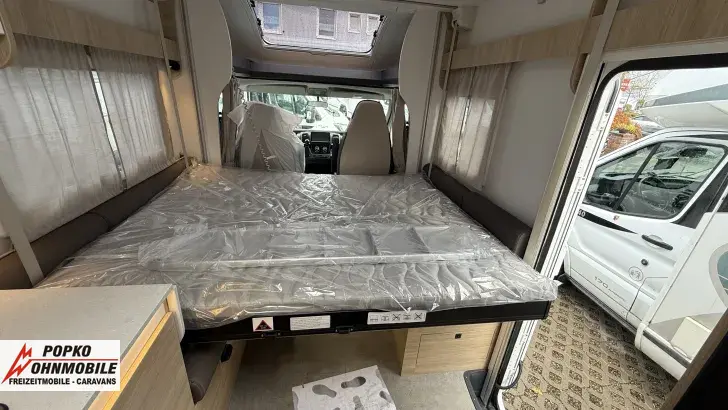 Fahrzeugbild Chausson Teilintegrierte 640 Ultimate Line Monatsangebot #13