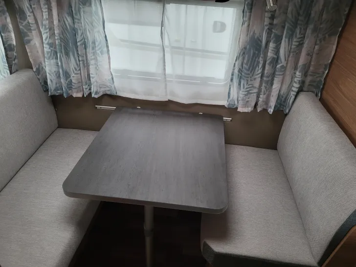 Fahrzeugbild Weinsberg CaraOne 390 QD 3 x Paket/1350kg/Ambientelicht #12