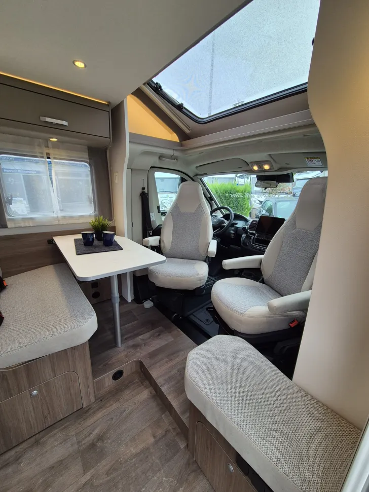 Fahrzeugbild Carado T338 pro+ *Hubbett*TV-Paket*Markise* #10