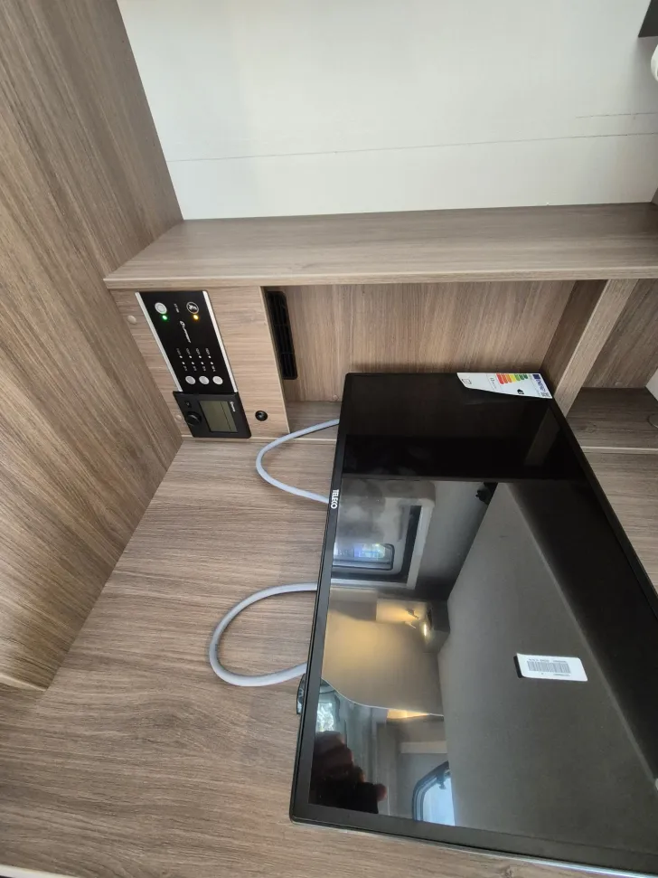 Fahrzeugbild Carado T338 pro+ *Hubbett*TV-Paket*Markise* #19