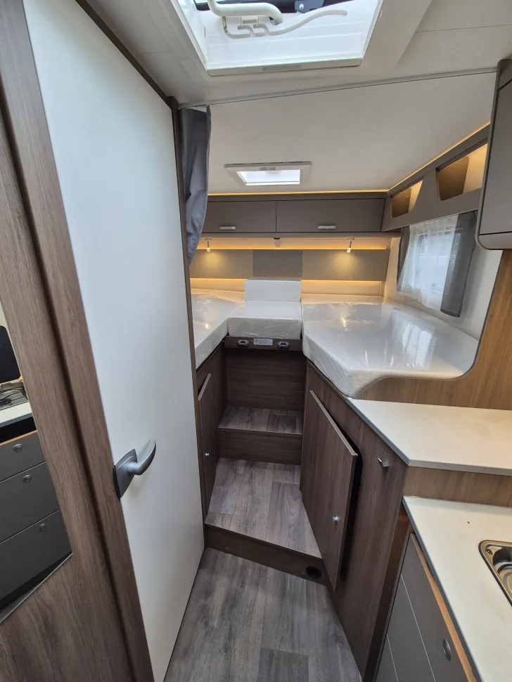 Fahrzeugbild Carado T338 pro+ *Hubbett*TV-Paket*Markise* #23