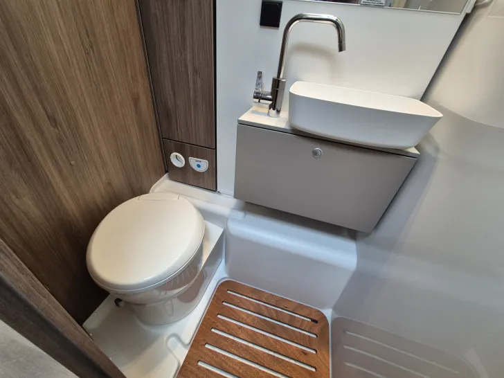 Fahrzeugbild Carado T338 pro+ *Hubbett*TV-Paket*Markise* #25