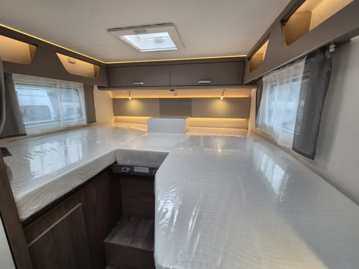 Fahrzeugbild Carado T338 pro+ *Hubbett*TV-Paket*Markise* #30