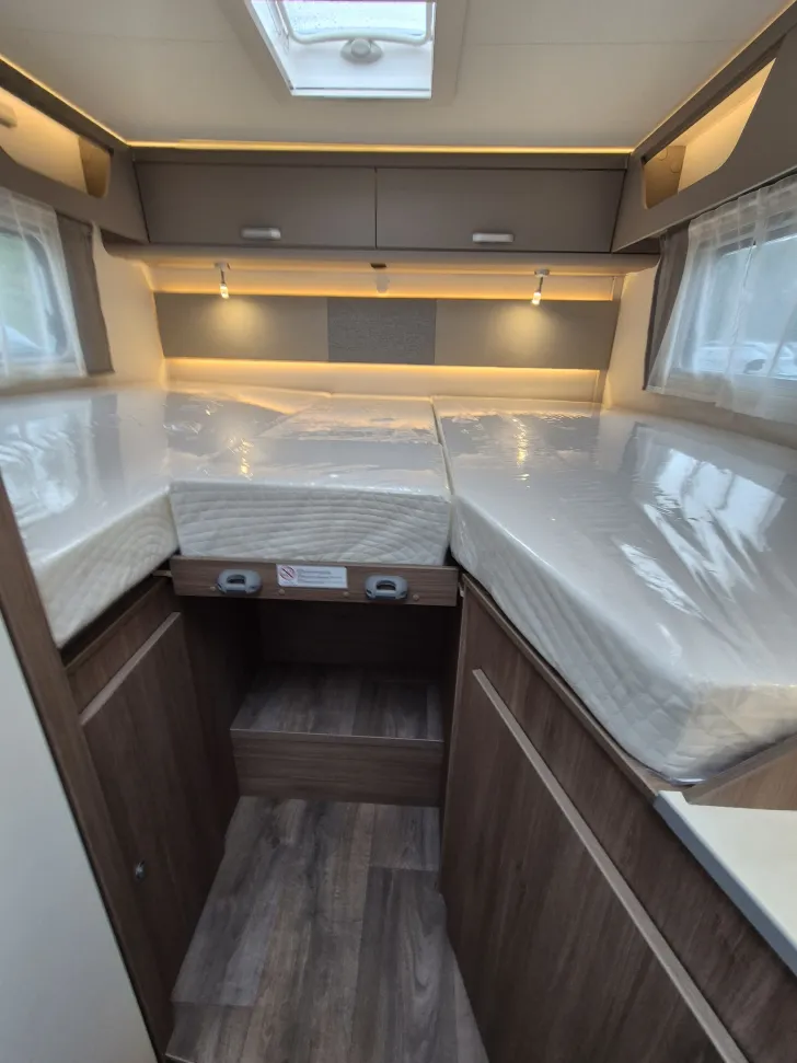 Fahrzeugbild Carado T338 pro+ *Hubbett*TV-Paket*Markise* #31