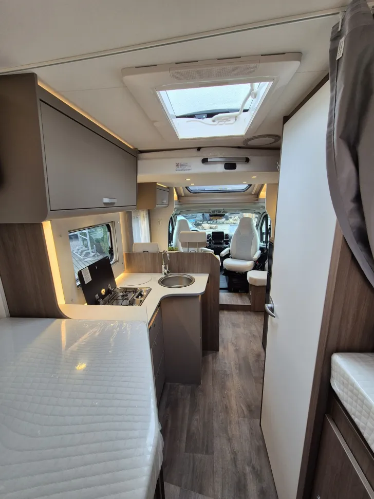 Fahrzeugbild Carado T338 pro+ *Hubbett*TV-Paket*Markise* #36