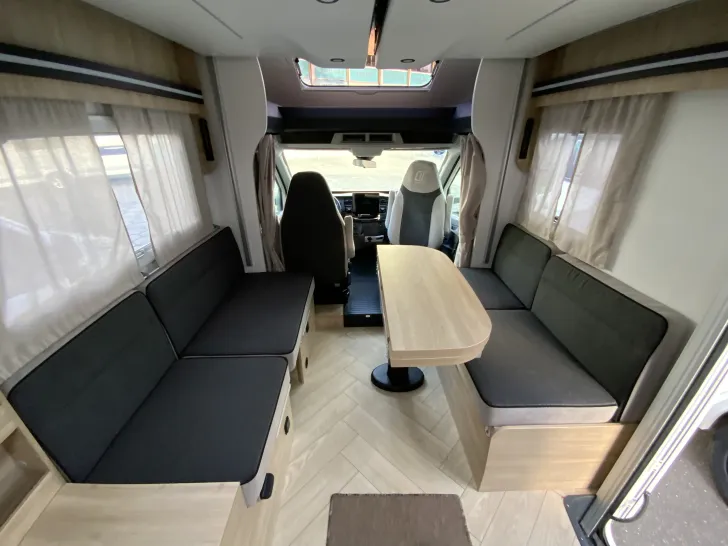 Fahrzeugbild Challenger Teilintegriert 270 Graphite Edition Mod.26 Arctic+Zubehör Paket #6