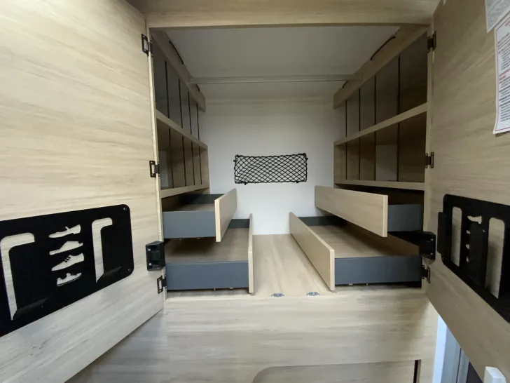 Fahrzeugbild Challenger Teilintegriert 270 Graphite Edition Mod.26 Arctic+Zubehör Paket #11