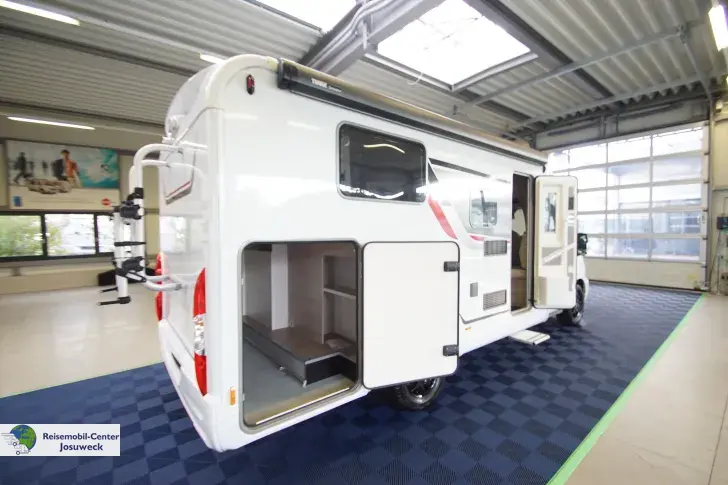 Fahrzeugbild Bürstner Lineo T 620 G Winter Paket #5