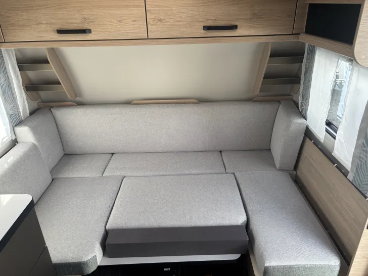 Fahrzeugbild Weinsberg CaraOne 550 UK 2026 Insektenschutztür #8
