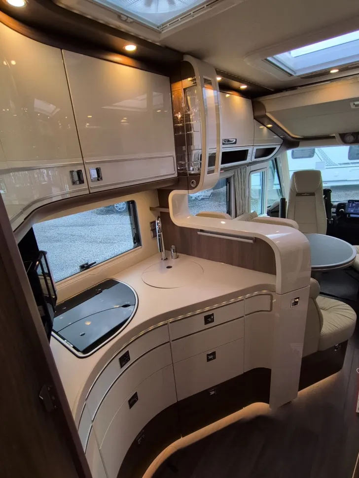 Fahrzeugbild Carthago E-LINE I 50 LE #13