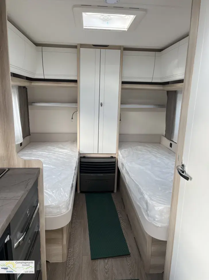 Fahrzeugbild Hobby De Luxe 460 LU #5