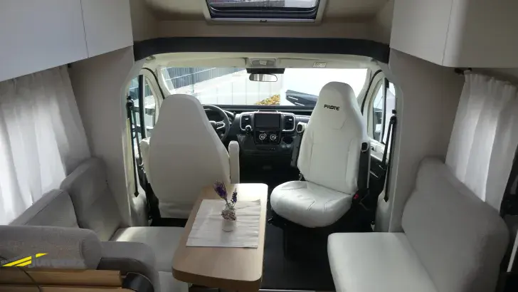 Fahrzeugbild Pilote Pacific P720FGJ Expression Frühlings-Aktion #6