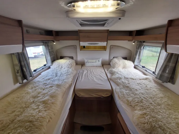 Fahrzeugbild Pilote Galaxy 700 GJ Essential Maxxfan/Markise/ TOP #6