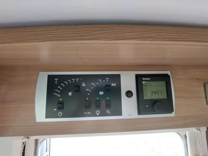 Fahrzeugbild Pilote Galaxy 700 GJ Essential Maxxfan/Markise/ TOP #18