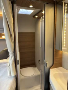 Fahrzeugbild Knaus Van TI 550 MF VANSATION ACC ThuleLift Rahmenf. L-Sitzg #11