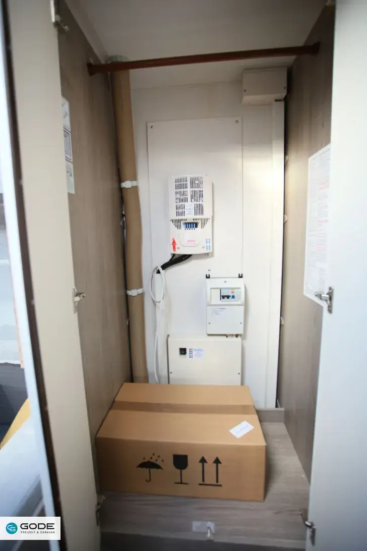 Fahrzeugbild Hobby OnTour 390 SF/1.350 kg/149,- Euro #16