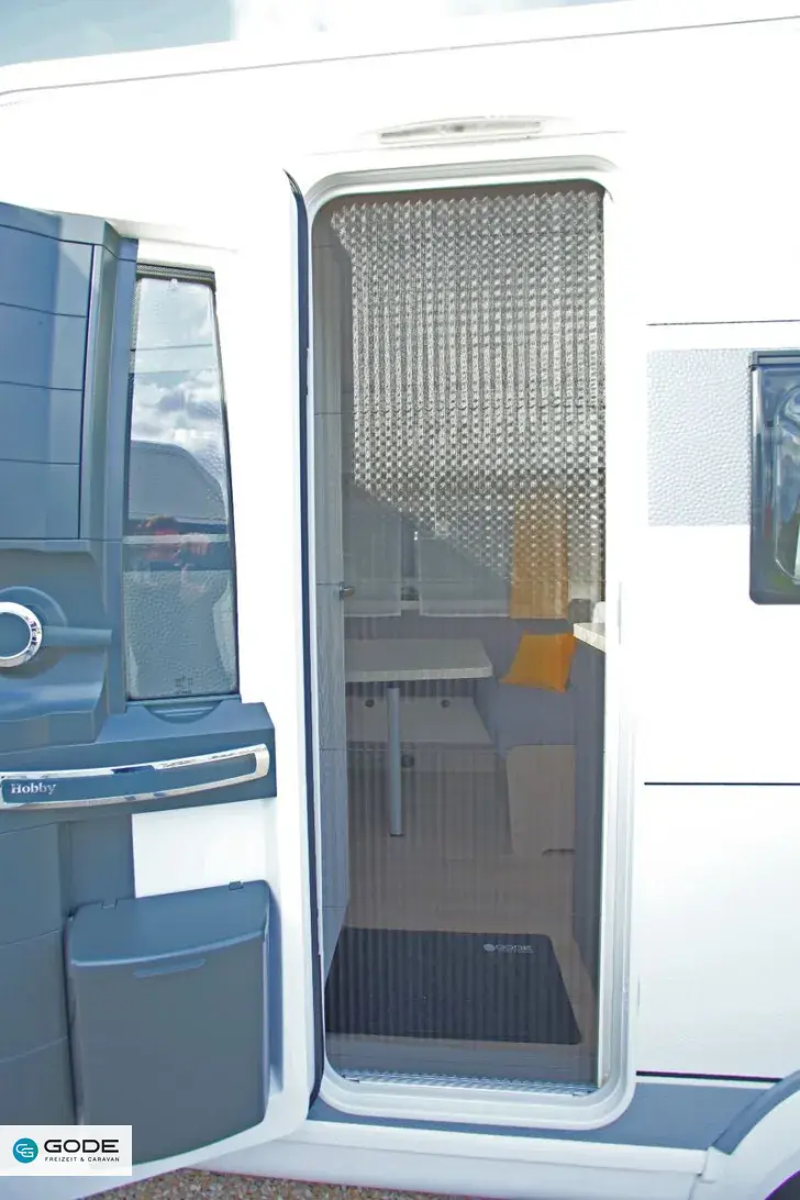 Fahrzeugbild Hobby OnTour 390 SF/1.350 kg/149,- Euro #21