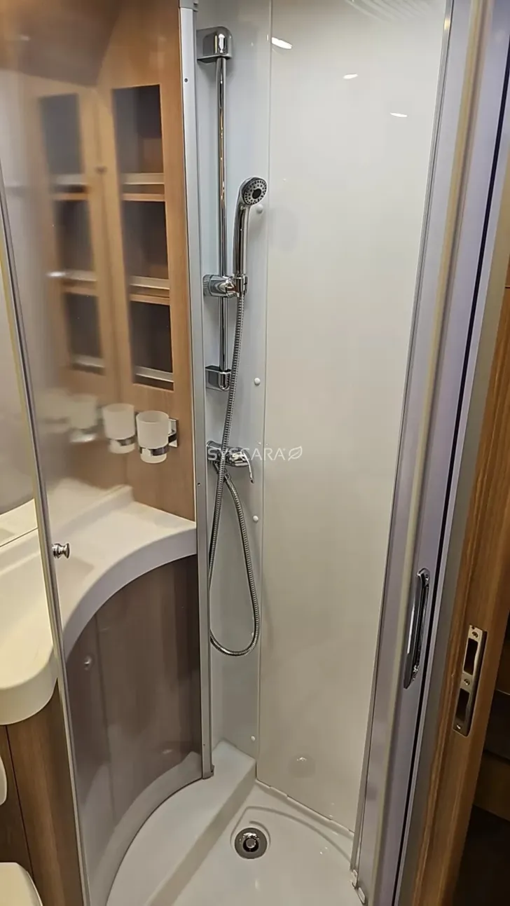 Fahrzeugbild Malibu T 460 LE #18