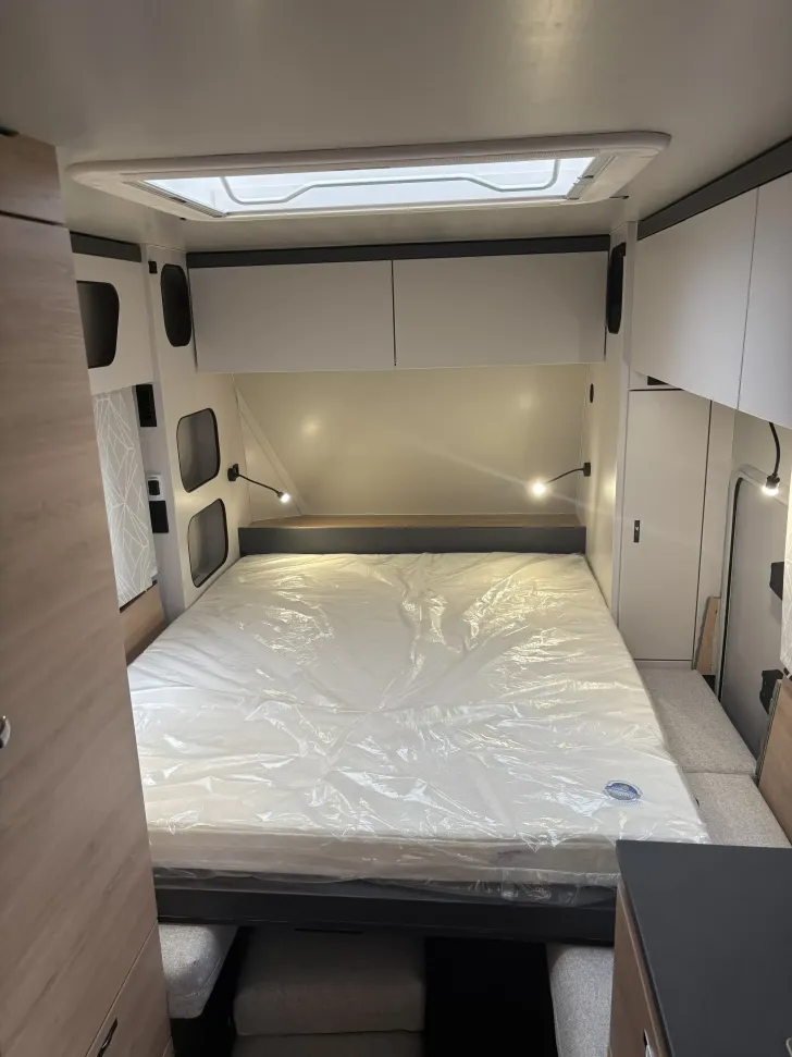 Fahrzeugbild Knaus Yaseo 500 DK LED-Umrissbeleuchtung #8
