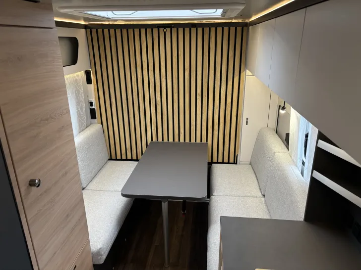 Fahrzeugbild Knaus Yaseo 500 DK LED-Umrissbeleuchtung #9