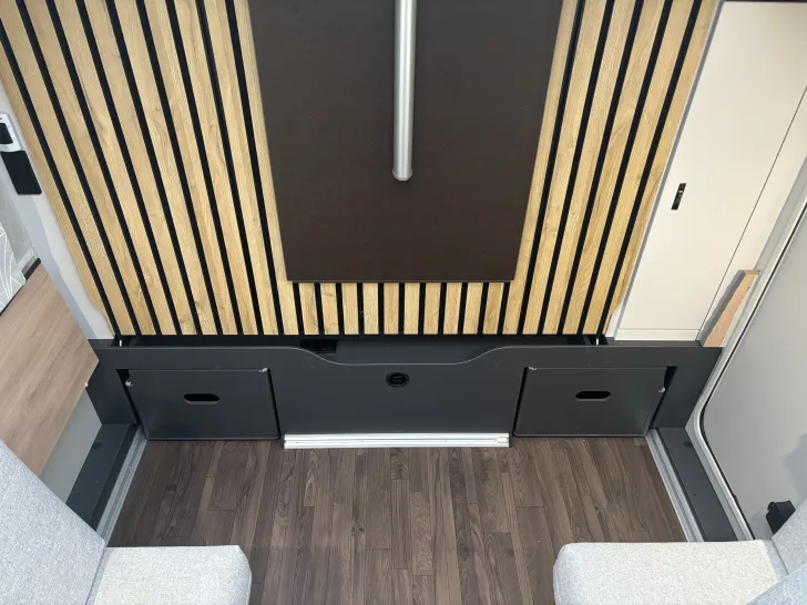 Fahrzeugbild Knaus Yaseo 500 DK LED-Umrissbeleuchtung #11