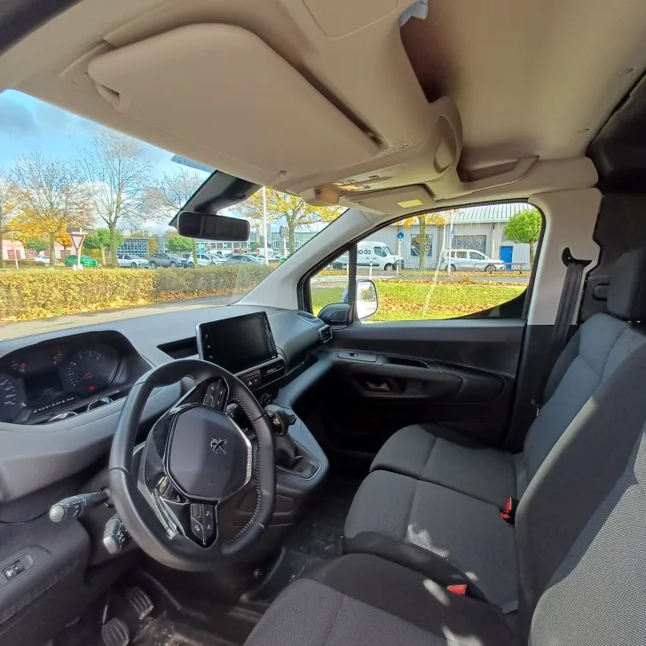 Fahrzeugbild Peugeot Partner HDi 75 #9