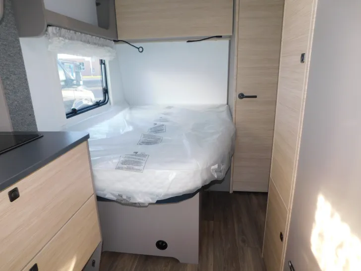 Fahrzeugbild NEXT 380 #11