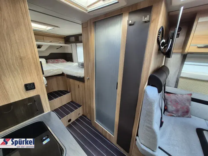 Fahrzeugbild Knaus Sky TI 650 MEG Platinum Selection TraumMobil mit Tageszulassung #27