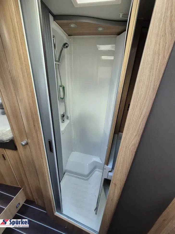 Fahrzeugbild Knaus Sky TI 650 MEG Platinum Selection TraumMobil mit Tageszulassung #14