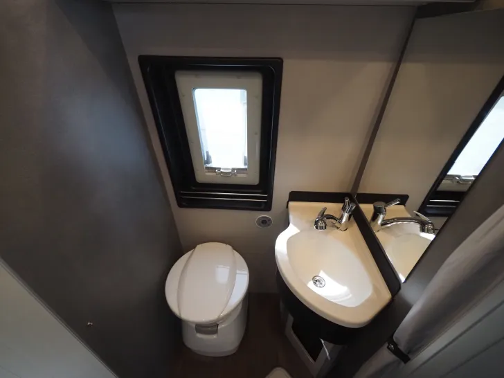 Fahrzeugbild Pössl Summit 640 R Shine, Lounge u. Easy D+ Paket #18