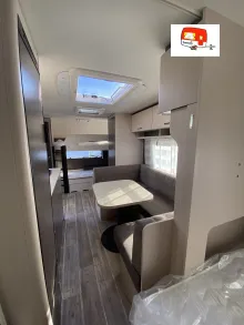 Fahrzeugbild Dethleffs c-go 565 FMK ähnlich Active #13