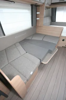 Fahrzeugbild Knaus Südwind 580 QS Black Selection #12