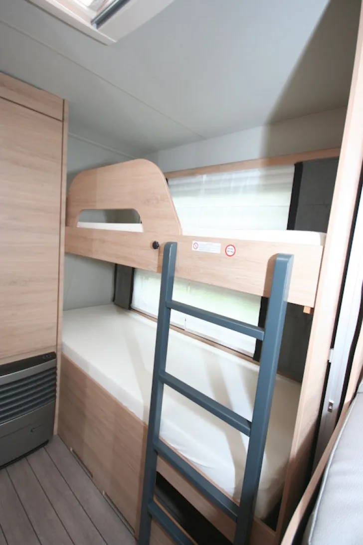 Fahrzeugbild Knaus Südwind 580 QS Black Selection #17