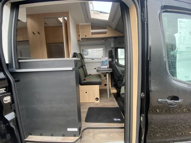 Fahrzeugbild Sunlight Cliff 4x4 590 2025 #9