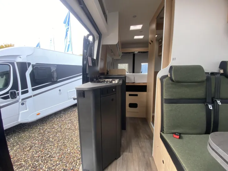 Fahrzeugbild Sunlight Cliff 4x4 590 2025 #10