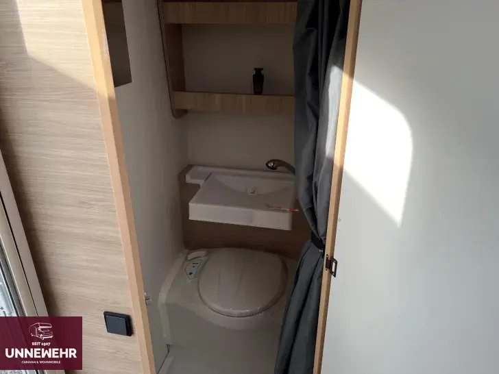 Fahrzeugbild Caravelair ALBA 472 Einzelbetten #8