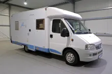 Fahrzeugbild Bürstner Marano T 580/Festbett/Klimaanlage/sep.Dusche #2