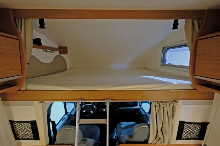 Fahrzeugbild XGO Dynamic/Etagenbetten/7 Schlafplätze/2xKlima #9