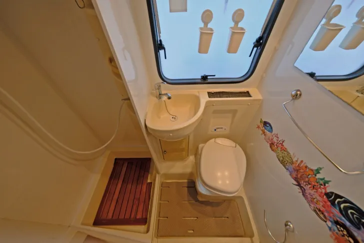 Fahrzeugbild XGO Dynamic/Etagenbetten/7 Schlafplätze/2xKlima #13