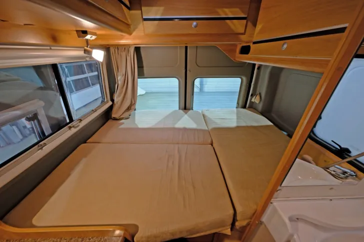 Fahrzeugbild Pössl Fortuna/Festbett/Klima/Solar/Markise/TÜV 4-27 #10