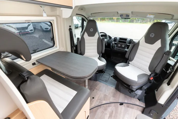 Fahrzeugbild Sunlight Adventure Cliff 640 *Dieselheizung* #15