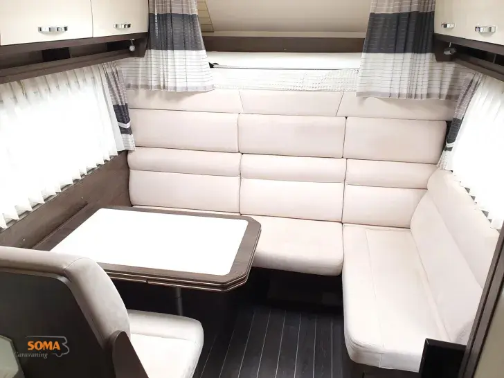 Fahrzeugbild Phoenix Alkoven TOP A 8800 BML - Iveco Eurocargo #9