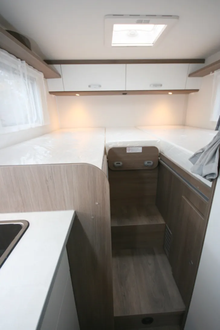 Fahrzeugbild Carado VAN 347 #18