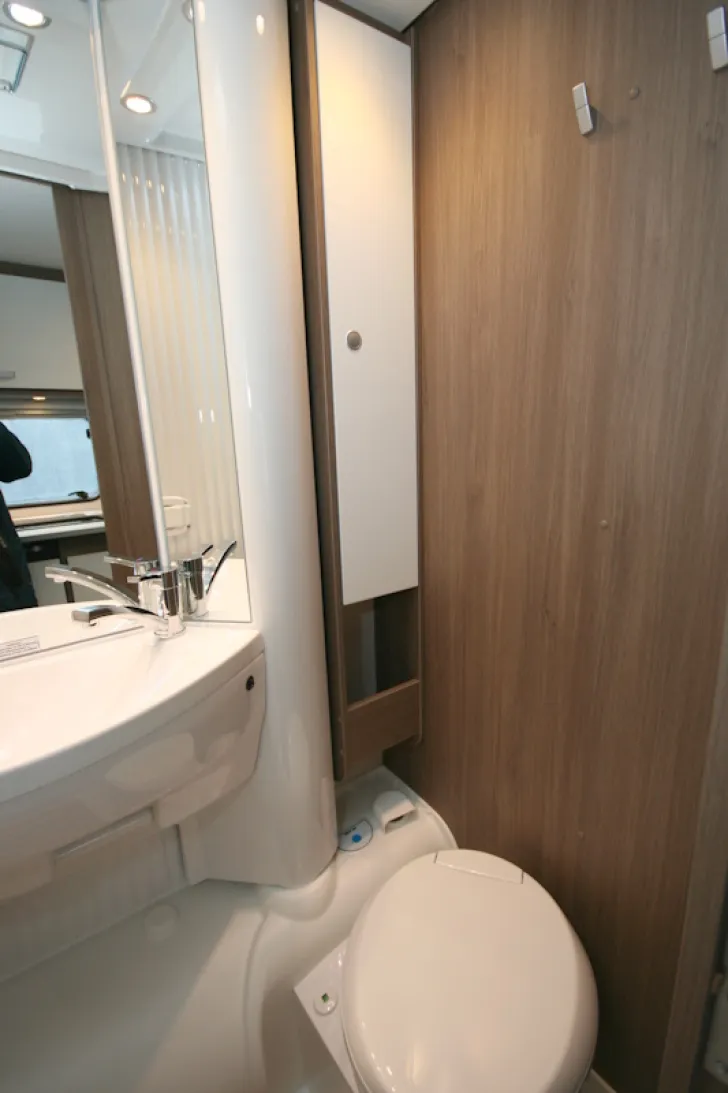 Fahrzeugbild Carado VAN 347 #22